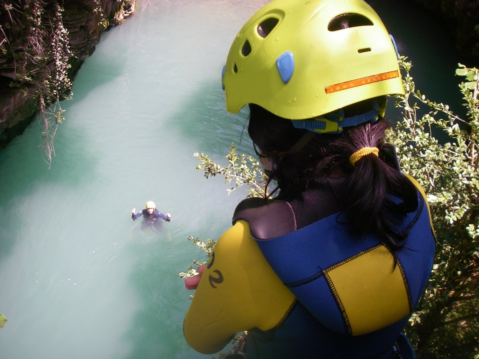 Disfruta de un descenso de barranco en Ordesa 