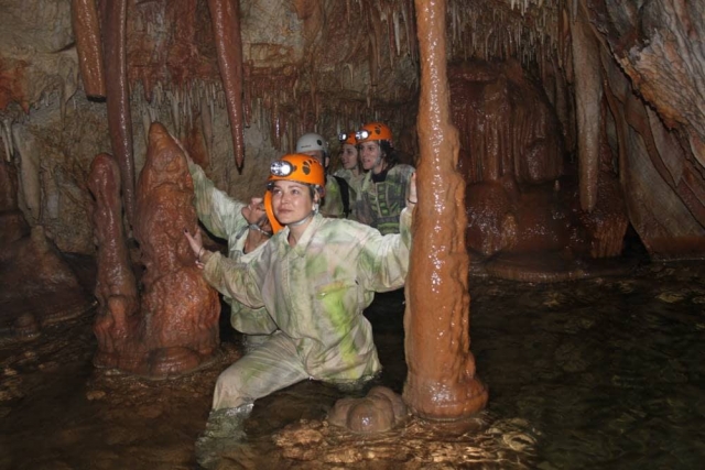 Espeleología en Igualeja