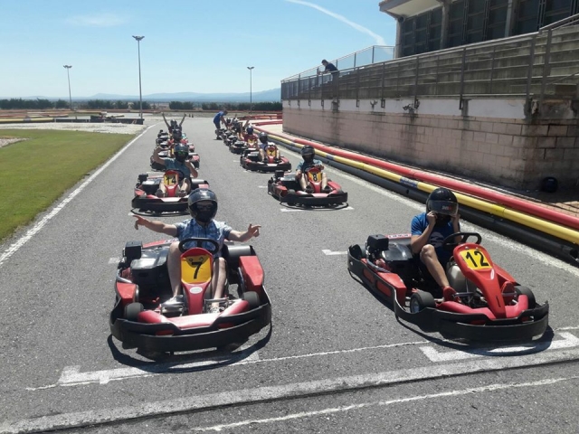  início das corridas de kart 