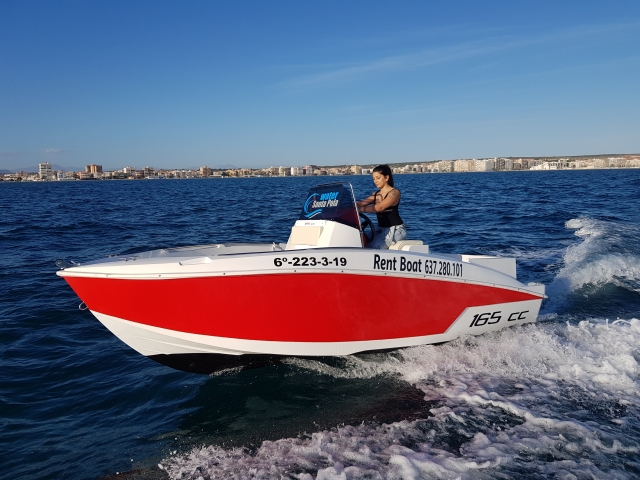  Noleggio barca senza patente 8h 