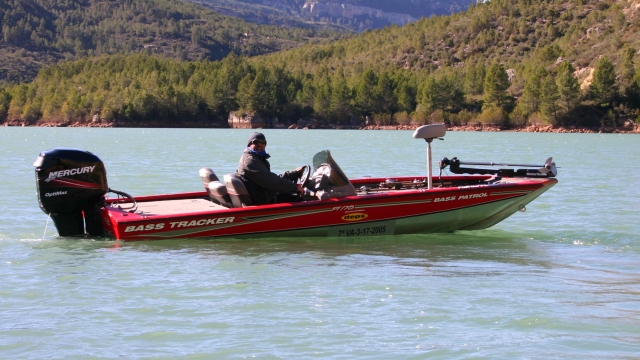 Tracker Pro Team 175 specialedition boat 