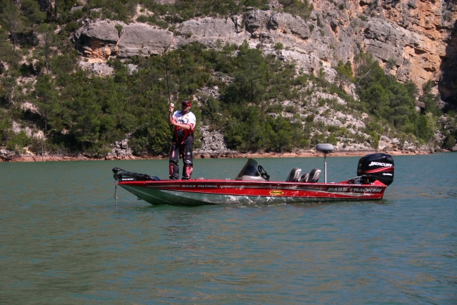  Sport fishing in reservoir 