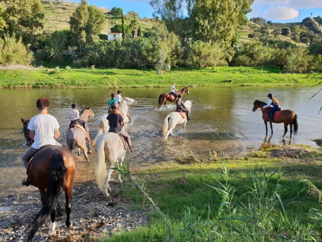  Entrée dans la rivière 