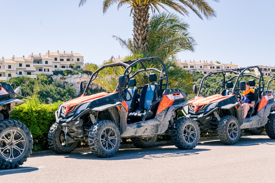  两座越野车路线 