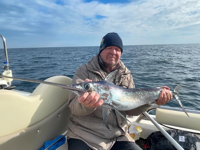 Pesca a bordo de un chárter
