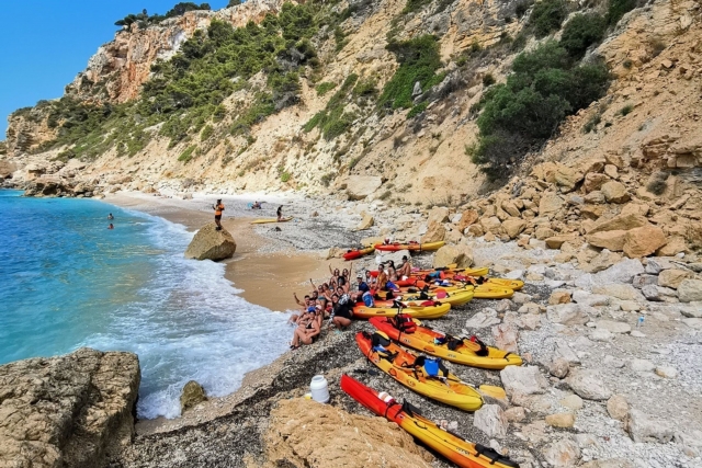  Discover the Portixol cove on a kayak route