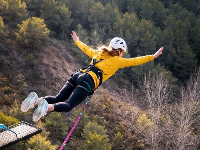  Sauter dans le néant 