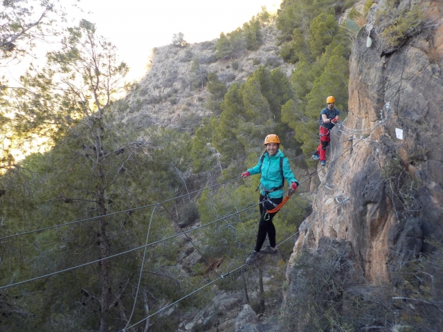 Vía Ferrata en Tous para familias