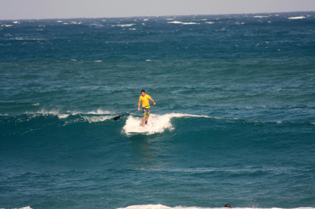  Prendere le onde con una tavola SUP