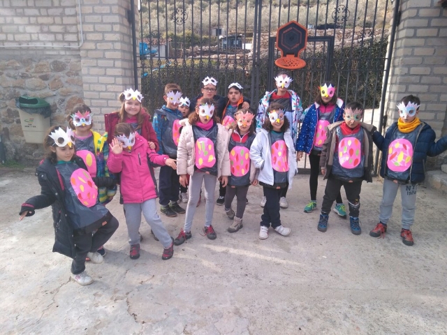 Disfrazadas en el campa