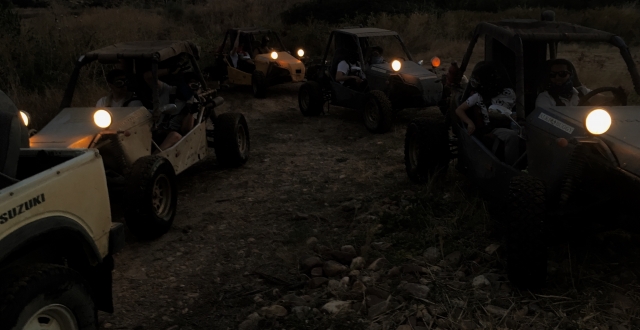 Paseo nocturno en buggy biplaza 