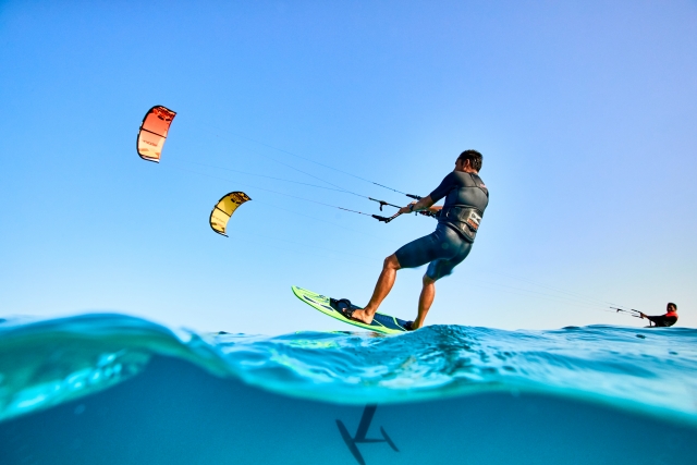 Practicando hydrofoil en Murcia