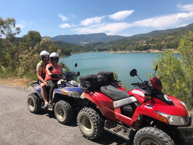  Mit dem Quad an die Küste