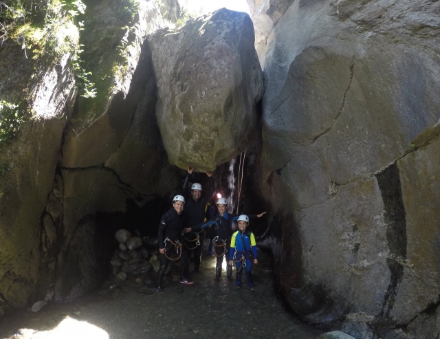  Canyoning familiar nos Pirenéus - 999 - Barranco de iniciação para famílias de Lleida