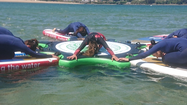 Yoga en tabla de paddle surf 2 horas