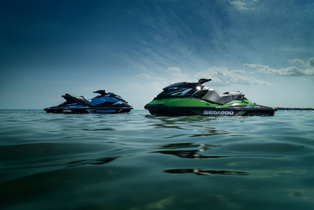  Seadoo 摩托艇 