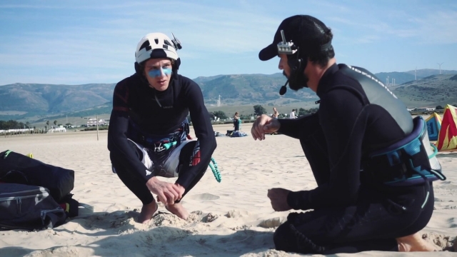 Learn to kitesurf 2 hours Tarifa 