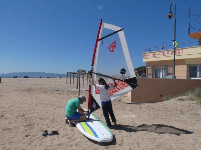 Clase de windsurf 3 sesiones Estartit