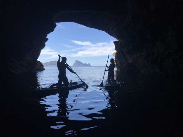 Cuevas de Ibiza en paddle surf