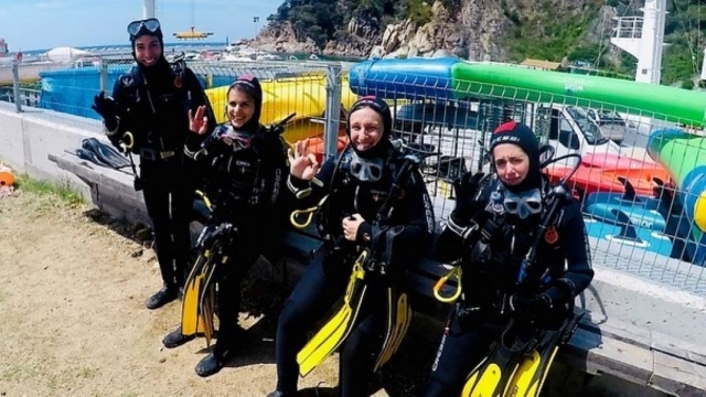 Preparándose para sumergirse en la Costa Brava