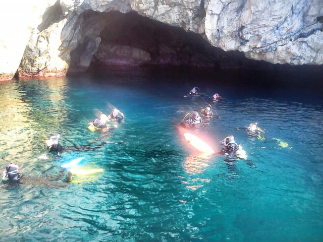  The pleasure of diving in Nerja