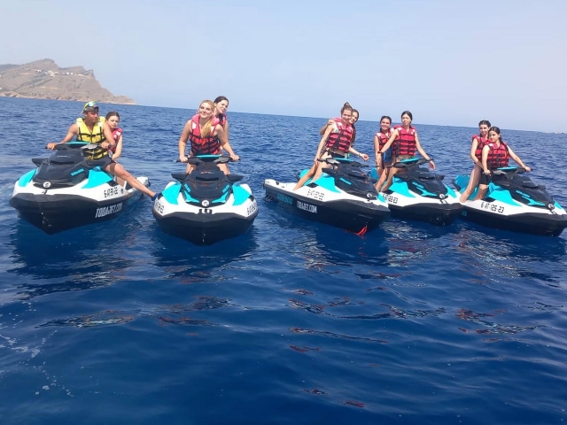 Aluguel de jetski em grupo Villajoyosa 