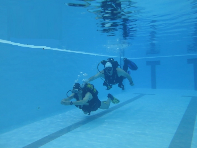 Bucear en piscina con instructor Cantabria