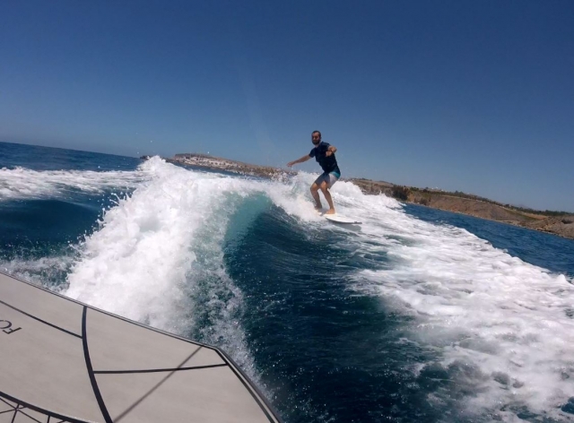  Passeio de barco e wakesurf Maspalomas 
