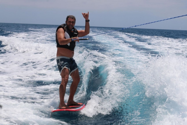  Wakesurf de barco 