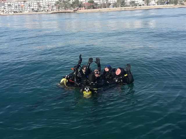  Tauchen mit Freunden in der Bucht von Mazarrón 