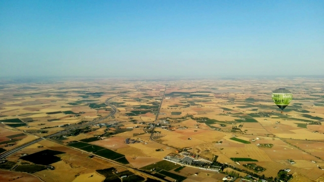 Paisaje natural vuelo en globo Ciudad Real