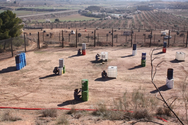  Séance de paintball dans les installations de Juneda