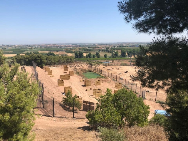  Panoramique de notre champ de bataille de paintball à Juneda 