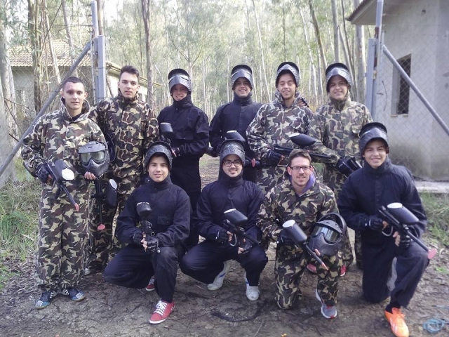  Gruppe von Paintball-Arbeitern Gandía
