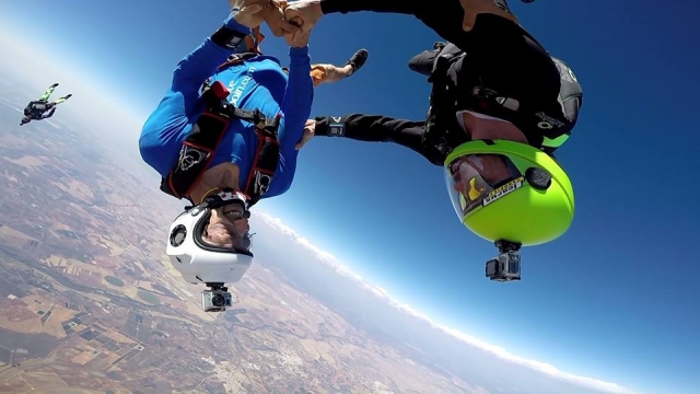 Aventura acrobática en el cielo 