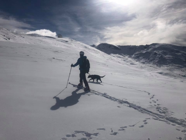 Giornata sugli sci in buona compagnia in Sierra Nevada 