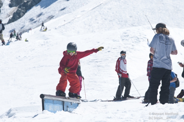 Curso de snowboard de 2 horas na Serra Nevada 