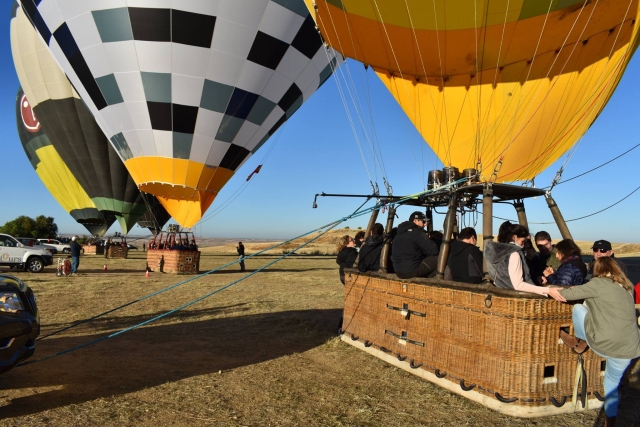 Preparados para el despegue en los globos