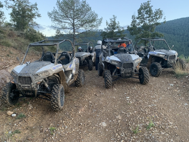  Percurso de buggy em grupo 