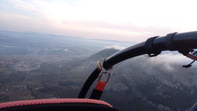  Inizia il nostro giro in elicottero a Montgri 