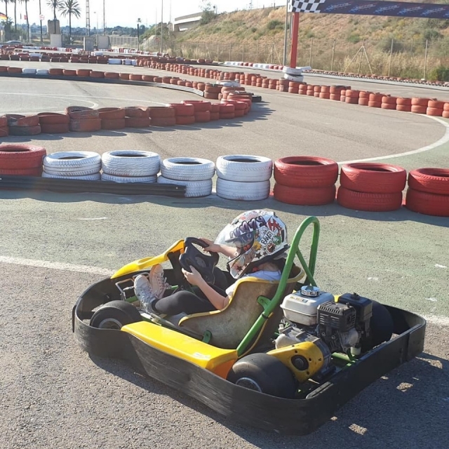  Sessione di 10 minuti sul circuito di kart 