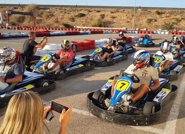 Pilotos listos para la acción 