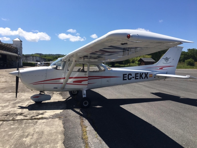  Décollant de Vizcaya -999 Aerodrome -99- vol dans Gaztelugatxe avion -999