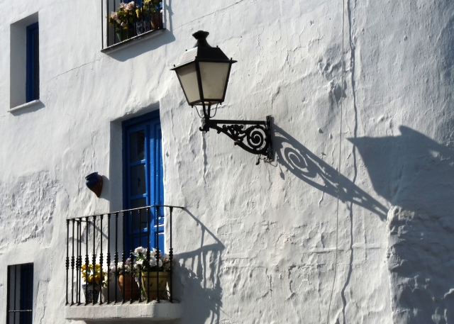  La tipica facciata di Frigiliana 