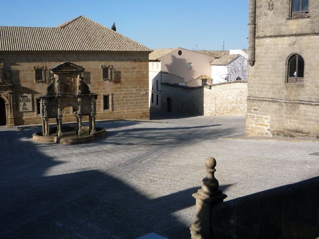 Los encantos de la Plaza de Santa MarÍa en Baeza
