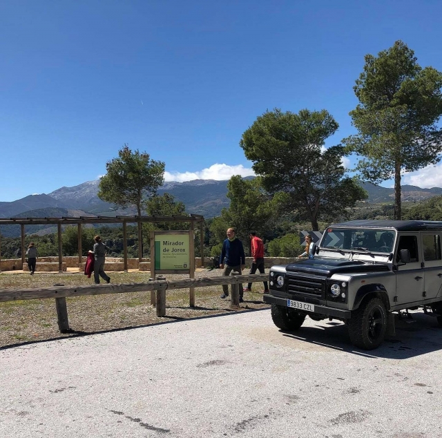 Parada en el Mirador de Jorox