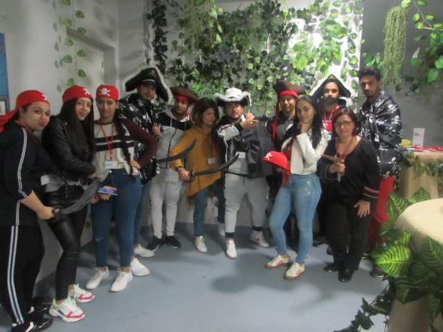 Pirates on the hunt for treasure 