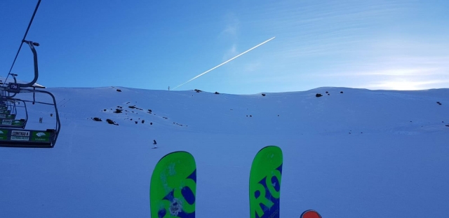 Rent your ski equipment in Sierra Nevada 