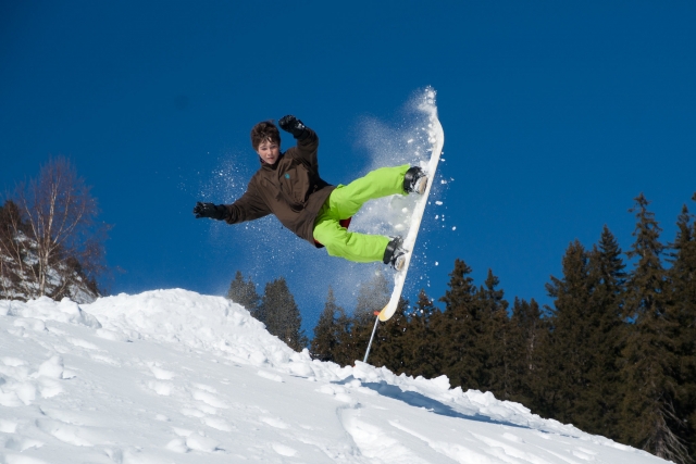  Non c'è limite di età per lo snowboard 