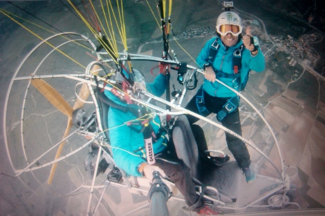  Paramotor flight over the Vellón reservoir 